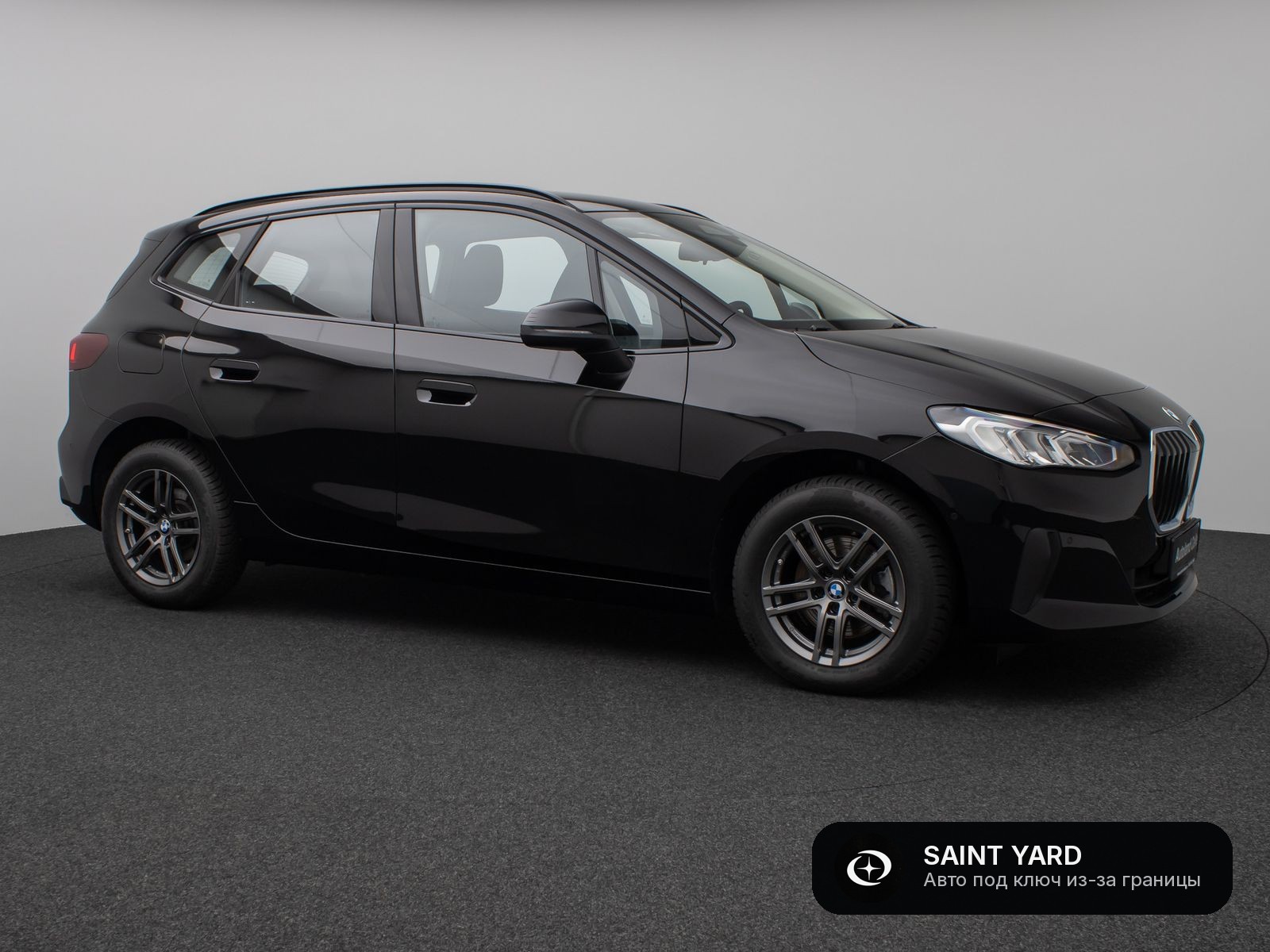 BMW 216i Active Tourer — фото 4