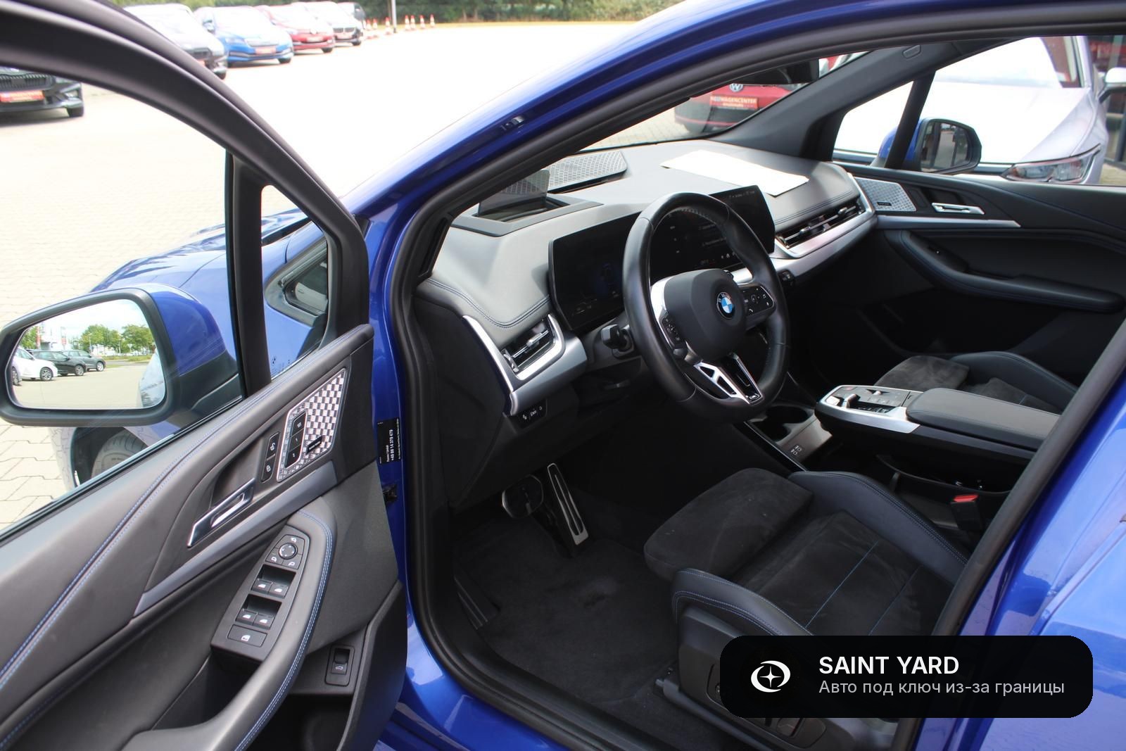 BMW 218i Active Tourer — фото 6