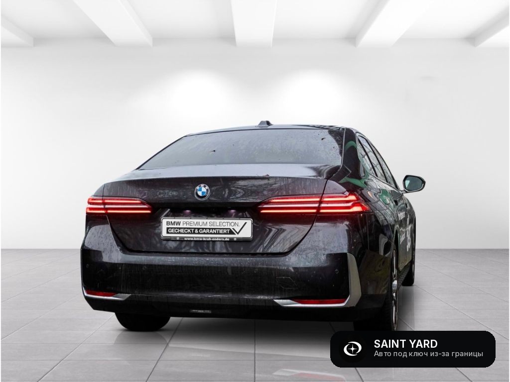 BMW 520i — фото 4