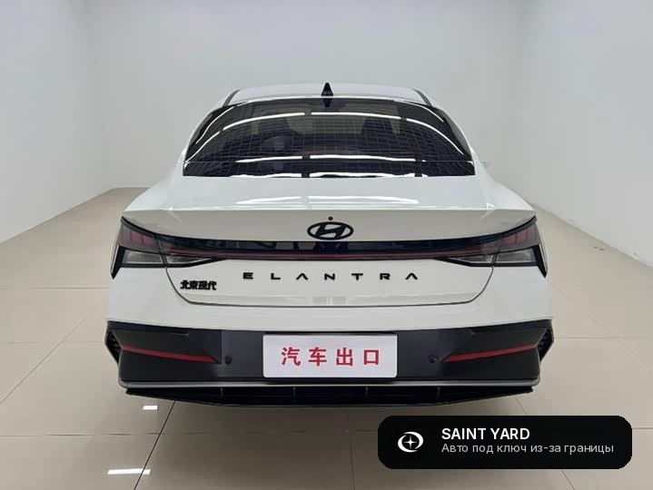 Hyundai Elantra 1.5L CVT LUX — фото 5
