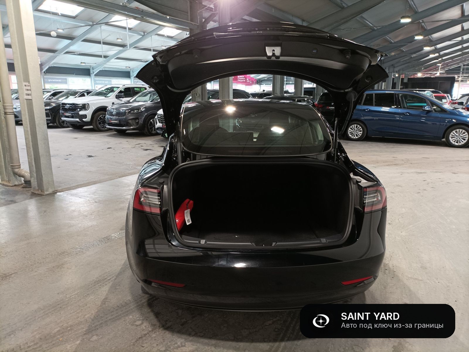 Tesla Model 3 — фото 5