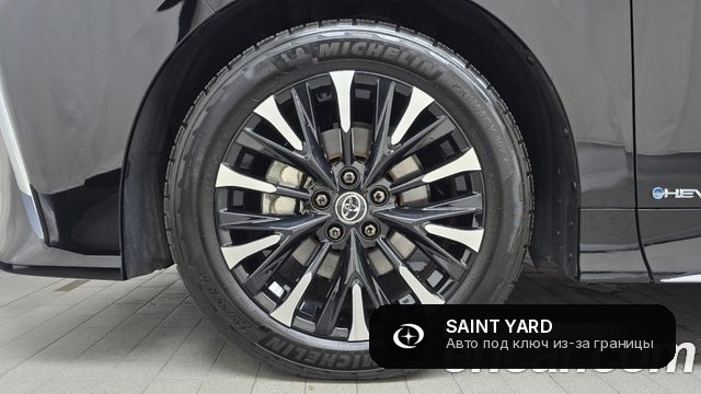 Toyota Alphard 2.5 HEV Executive AWD — фото 5
