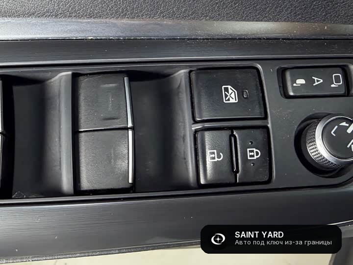 Toyota Harrier — фото 10