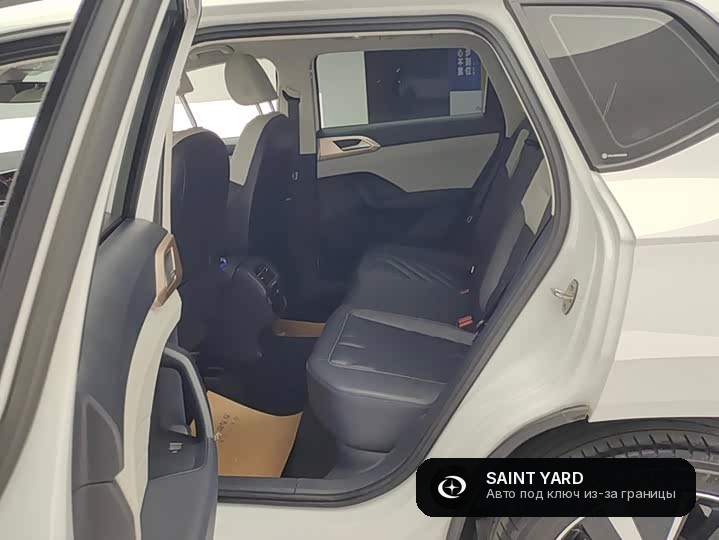 Volkswagen Tharu 300TSI — фото 11