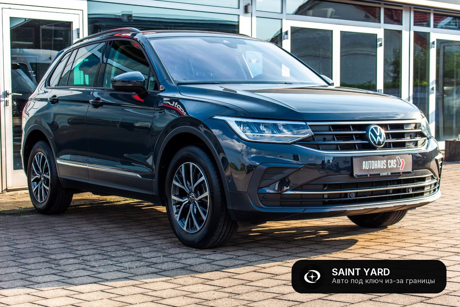 Volkswagen Tiguan — фото 4