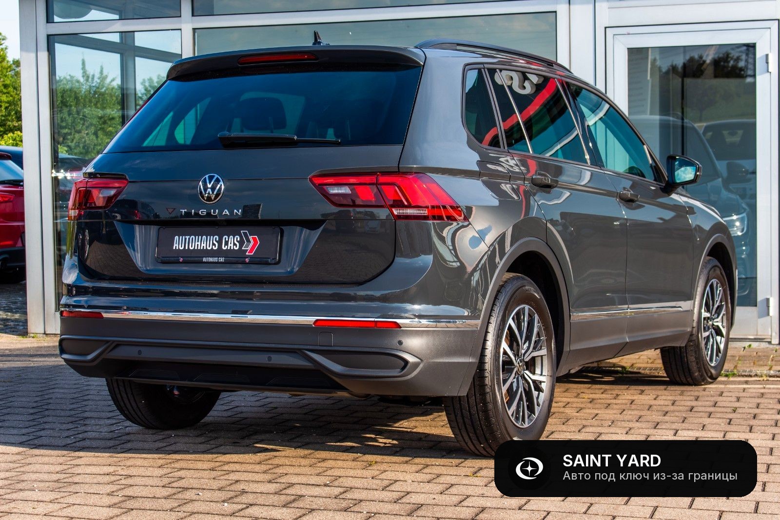 Volkswagen Tiguan — фото 6
